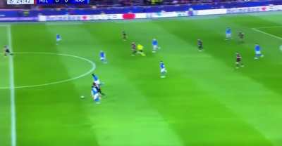 Leao's incredible run and huge miss vs Napoli