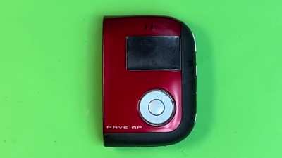The 2000s MP3 player