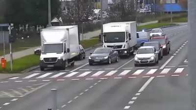 Idiot vs Police