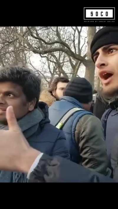 UK A Muslim Jihadi says to an Indian Christian "Any Christian, any Jew, I hate you all for the sake of Allah. If we were at war I would chop your head off." This Happened in Speaker's Corner, Hyde Park. England.