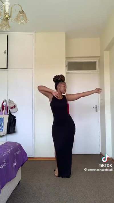 Wide ass