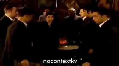 Hoşlandığım kişiye a&ccedil;ılmaya gidiyorumdur.