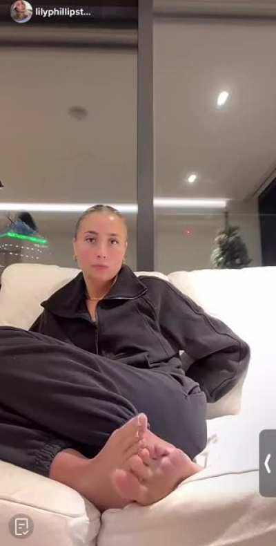 Lily Phillips French tips&hellip; Pt2
