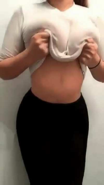 Busty drop