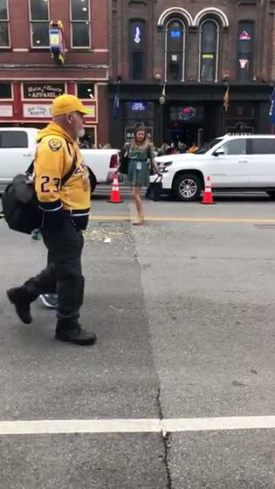 HMC While I dance like no ones watching