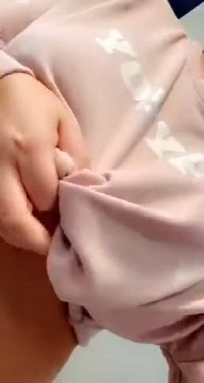 I promise my big titty reveal won&rsquo;t disappoint 😏 [OC]