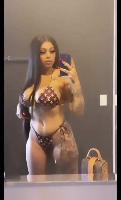 Siera Mac (@therealkillaaaa)