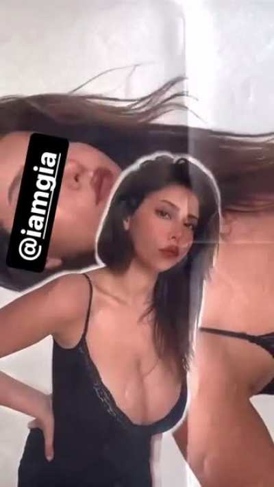 Insta Story