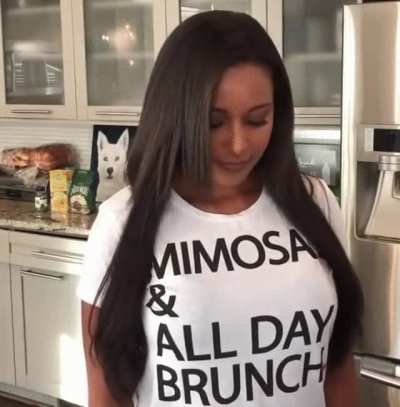 Brandi's Boobs Jiggling