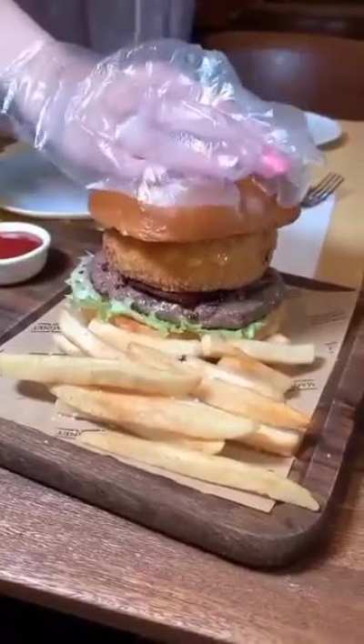 Umm&hellip;. A squirt burger ???