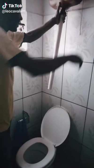 "Tem cano de sobra s&ocirc;"