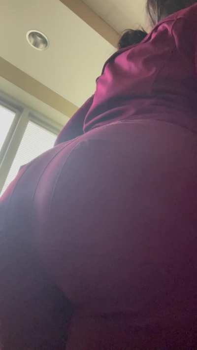 Big ass big farts