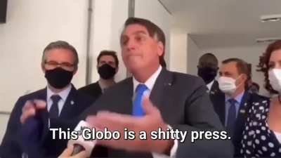 Brazilian President Jair M. Bolsonaro about the scoundrel masker media