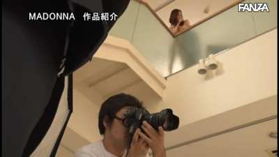 "Honey, you know about the sacred bond between a Model and her Photographer, right?" ... JUL-289