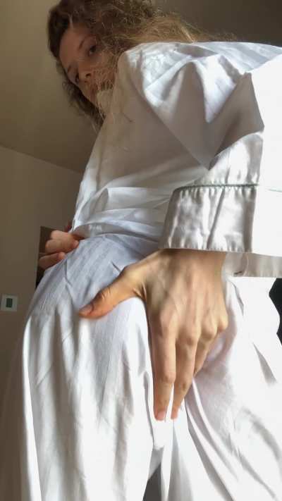 We both know you want to sniff and taste my juicy winds