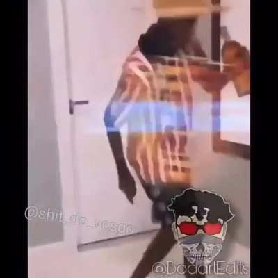 Link?? (Ela aparenta ter 18aninhos adm😔👌🏻)