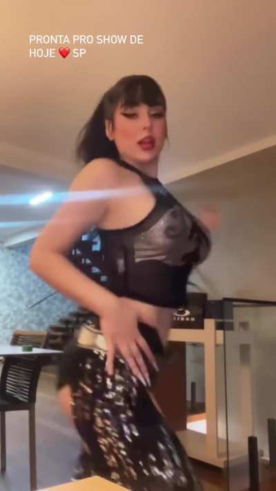 Bella Angel