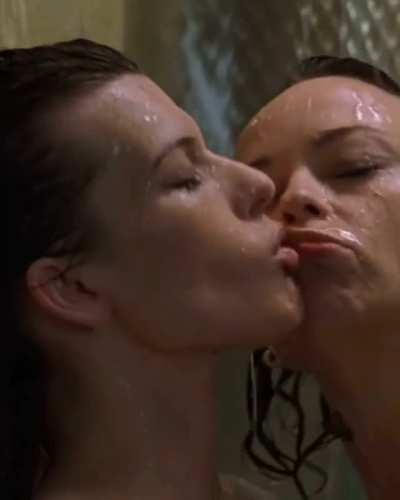Milla Jovovich &amp;amp; Aisha Tyler