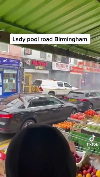 Can&rsquo;t park there mate