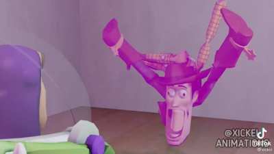 BUZZ LOOK AN ALIEN
