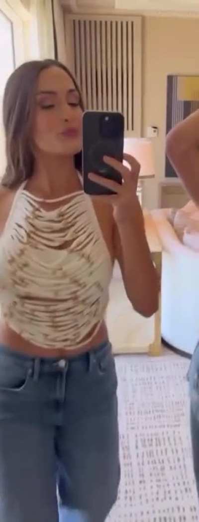Nikki IG 9/25