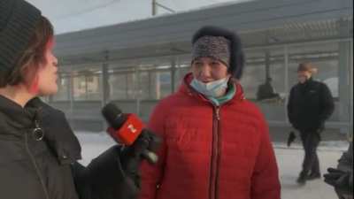 Российский глубинный народ к импортозамещению западной электроники, в случае введения новых санкций из-за агрессии против Украины, готов!Танки есть, гаечки с болтиками тоже. Вот у вас, загнивающих, кухонный комбайн &laquo;Белка&raquo; есть? Робот Федор Айфоны научитс