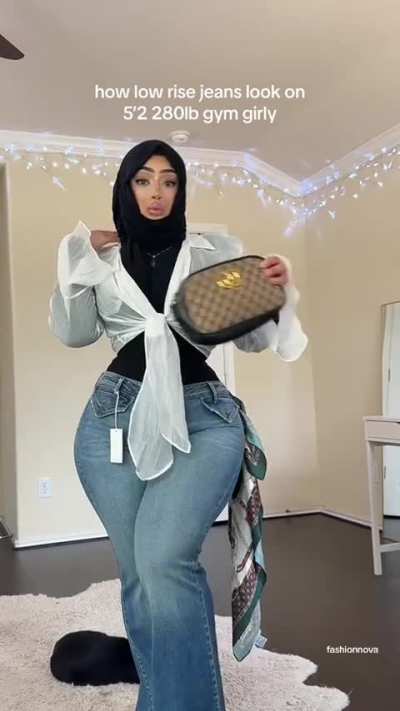 layla in jeans