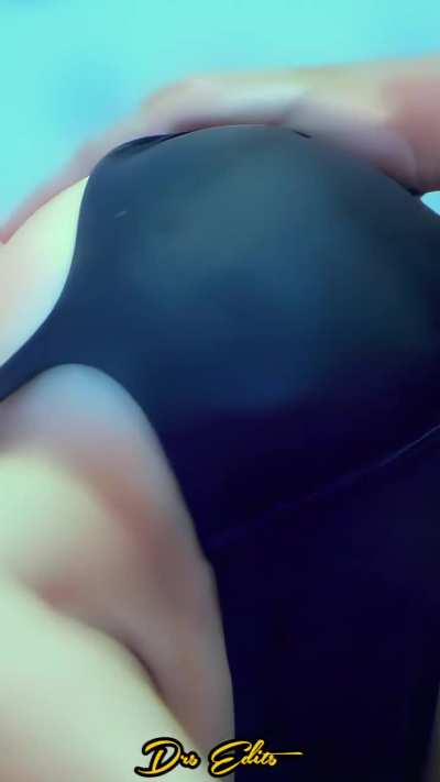 Zareen Khan hot scene 