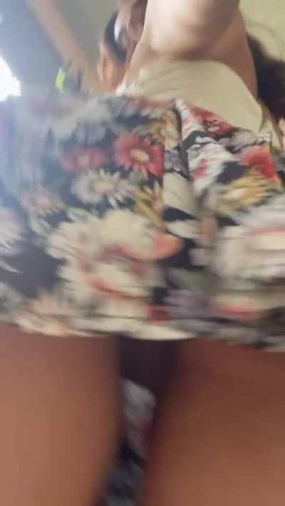 Just a slut who loves to go pantyless ;)