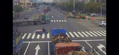 The enemy preys upon an unsuspecting road worker. He was double teamed. He didn&rsquo;t stand a chance.