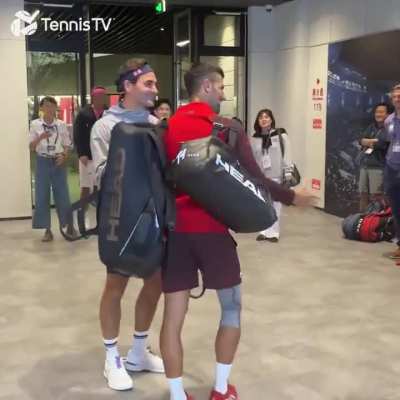 "Hey, old man!" - Novak Djokovic and Roger Federer reunited in Shanghai