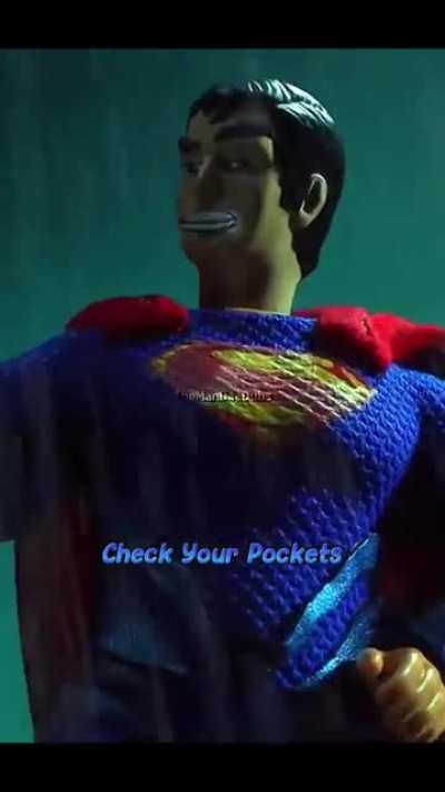 blursed_Batman_V_Superman_Scene
