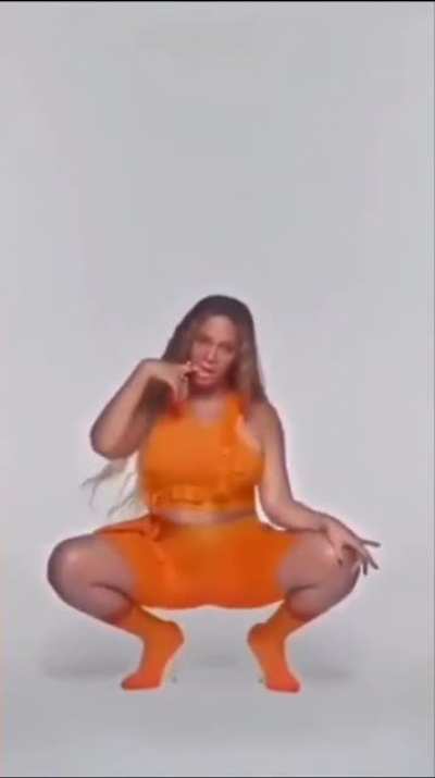 Dropping it like it's hot🥵