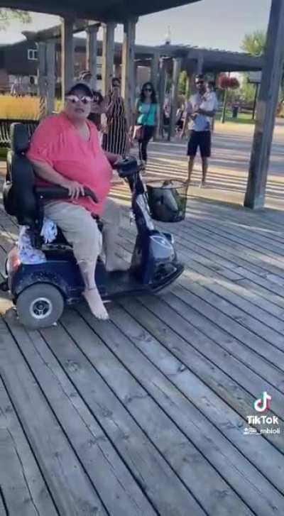 Wheelchair Karen Goes on racist rant and attacks bystander in Ontario, CA