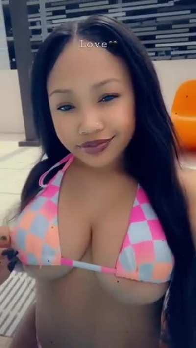 🤗