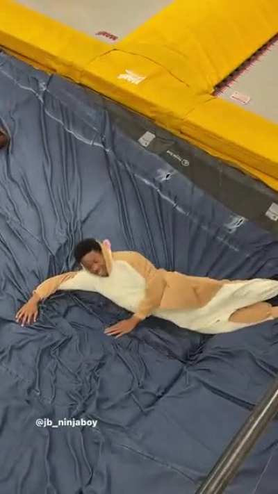sQuiReLbOy FuCkInG DiEs