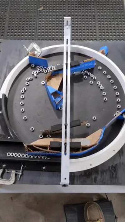 The way this machine arranges nuts.