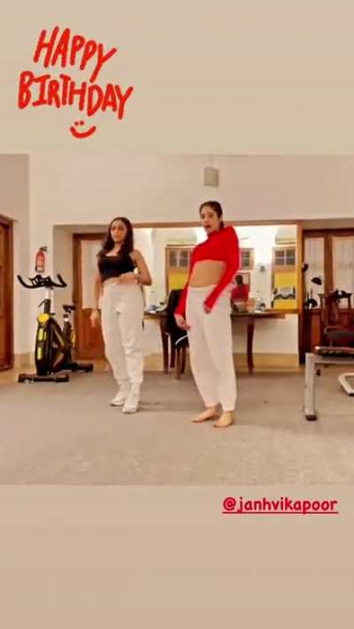 Happy Birthday Janhvi Kapoor 💦🥵