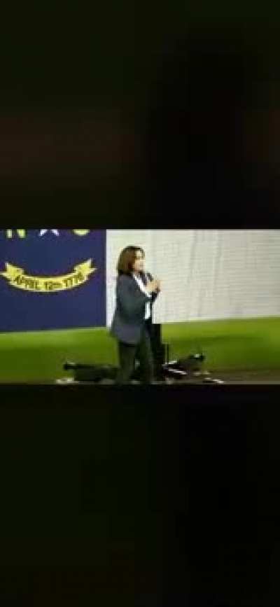 &ldquo;Over 220 million Americans...died&rdquo; - Kamala Harris on COVID-19 October 2020