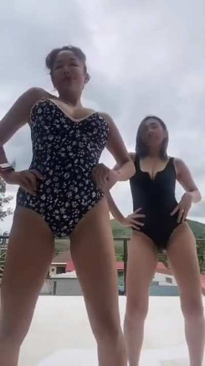 Gwen Garci & Hanna Sotto