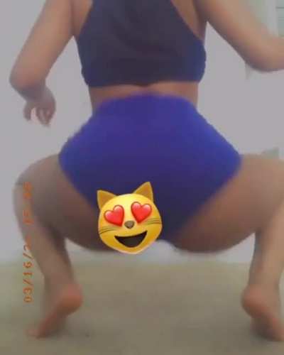 😻