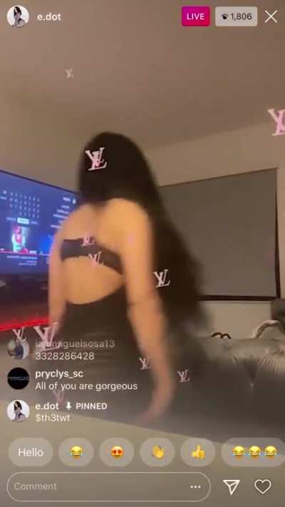 🤤