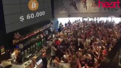 Bitcoin smash 60K