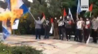 Burning a flag when it’s windy