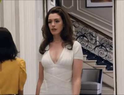 Anne Hathaway