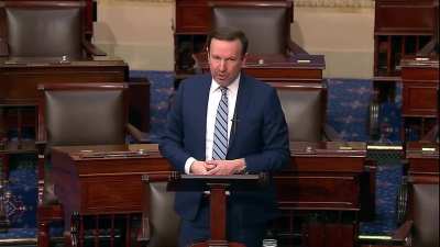Sen Chris Murphy: A UAE investor secretly gave Trump 187 million dollars and his top Middle East envoy 31 million dollars. And then Trump gave that investor access to sensitive defense technology that broke decades of national security precedent