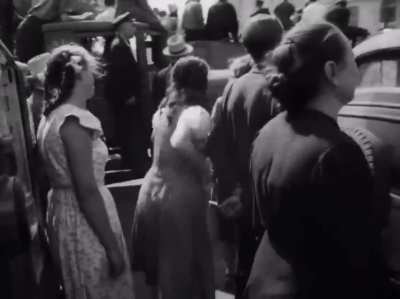 This shot from the Soviet war film &ldquo;The Cranes are Flying&rdquo; is incredible camerawork for 1957.