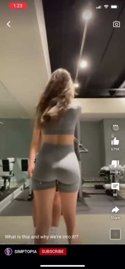 Guys i want her name please?