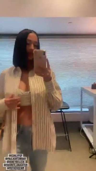 Nikki Bella