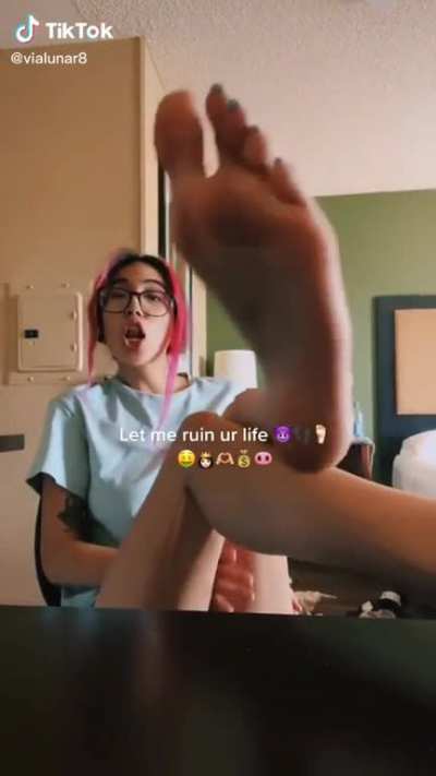 long toes